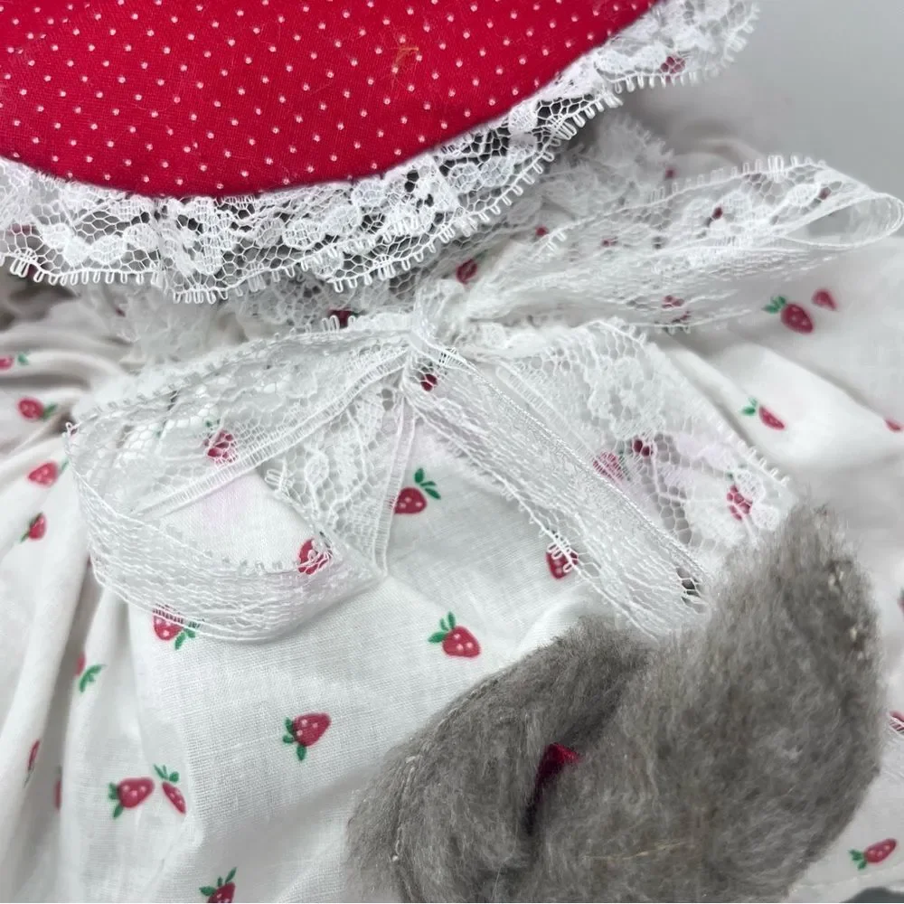 1982 Handmade Plush Mouse Basket Red Strawberry White eyelet Dress Gingham Apron